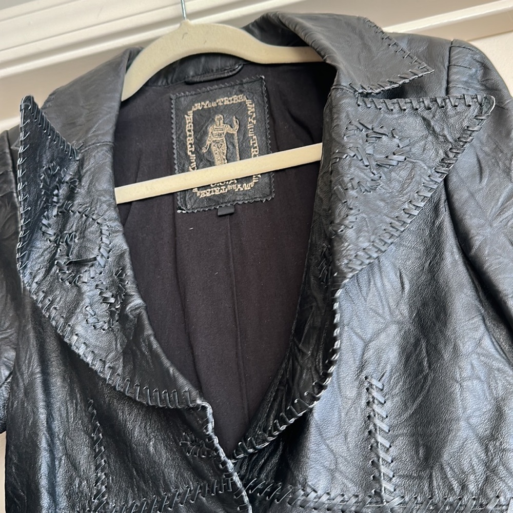 Leather jacket - Picture 6 of 17